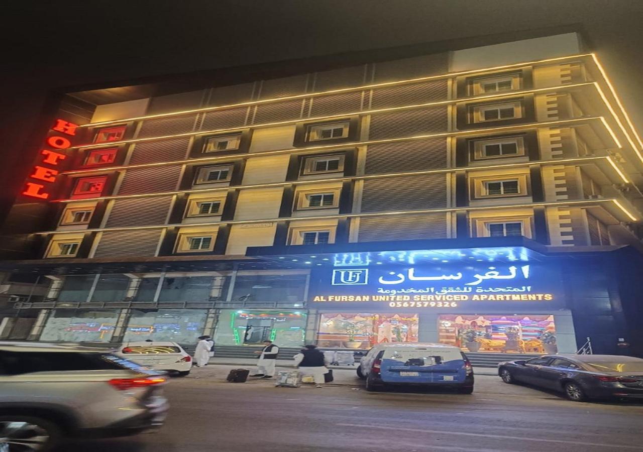 ジェッダ فندق الفرسان المتحدة فرع الفيصليةアパートホテル エクステリア 写真